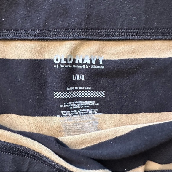 Black and tan striped stretch, Old Navy, pencil skirt size large. - Picture 4 of 5